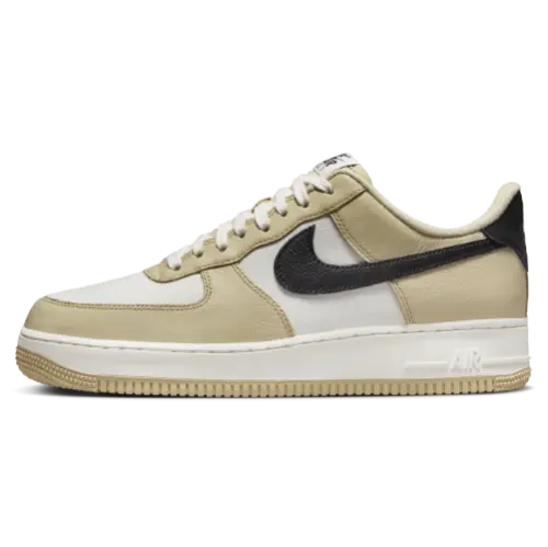 AIR FORCE LOW LX TEAM GOLD AREA 02