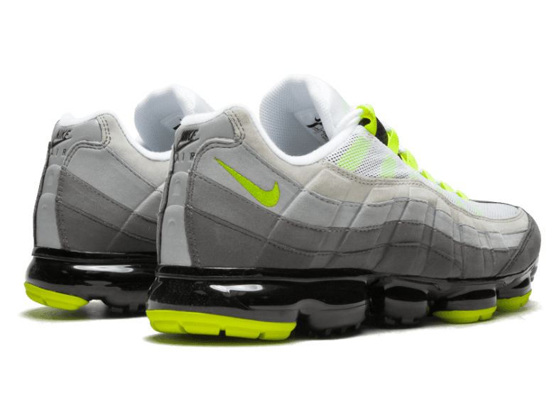 Air Vapormax 95 Neon | Area 02