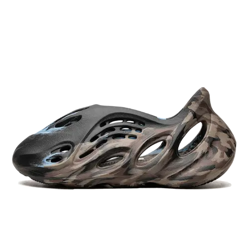 YEEZY FOAM RUNNER MX CINDER | AREA 02 — 亞洲指標潮流文化交易所