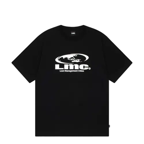 さらに100円引き◆LMC◆TILLDAWN X LMC OVAL GLOBE TEE LMC TILLDAWN X LMC Oval Globe Tee - Black | International Store