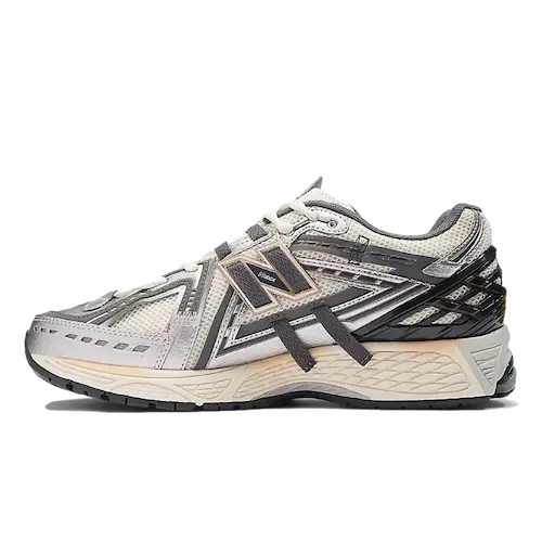 New Balance ♥ 1906A Silver llic Castlerock New Balance 1906A Silver Metalic Castlerock | Limited Resell