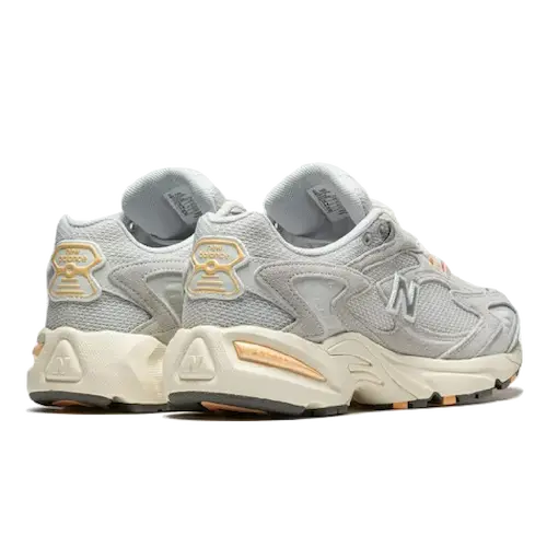 725 ARCTIC FOX AREA 02 — Asia's Premier Exchange For Hype Culture